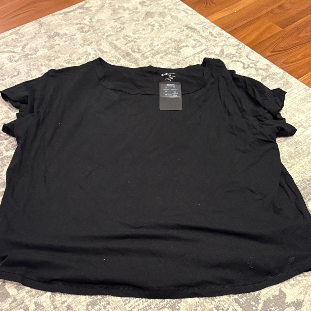 Fabletics Black Short Sleeve Tee